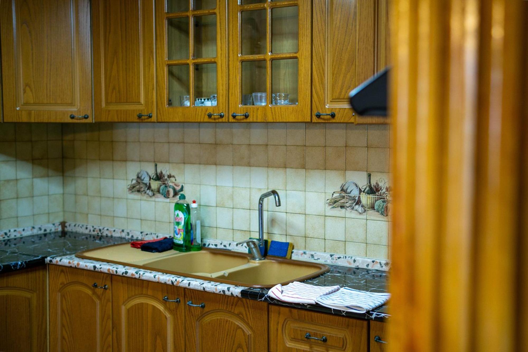Bllok Bright Private Bedrooms With Private Bathroom On Shared Apartment Tirana Eksteriør billede