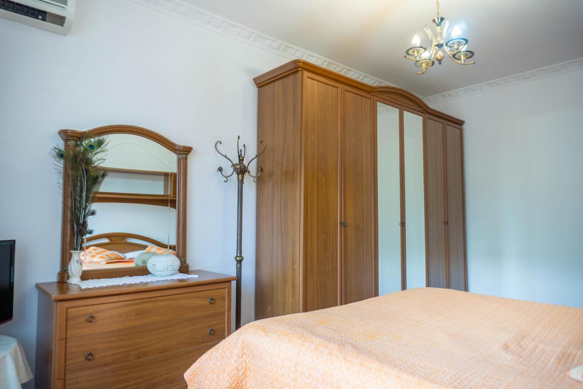 Bllok Bright Private Bedrooms With Private Bathroom On Shared Apartment Tirana Eksteriør billede