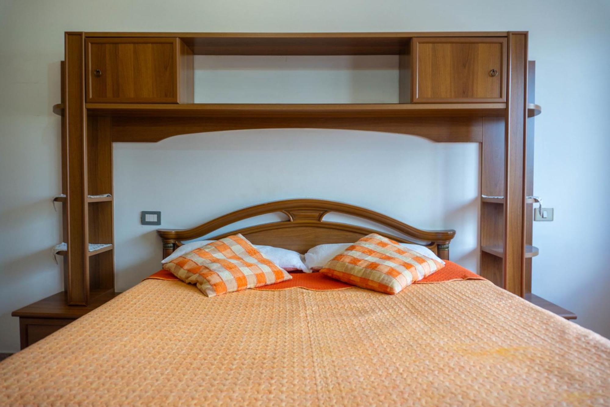 Bllok Bright Private Bedrooms With Private Bathroom On Shared Apartment Tirana Eksteriør billede