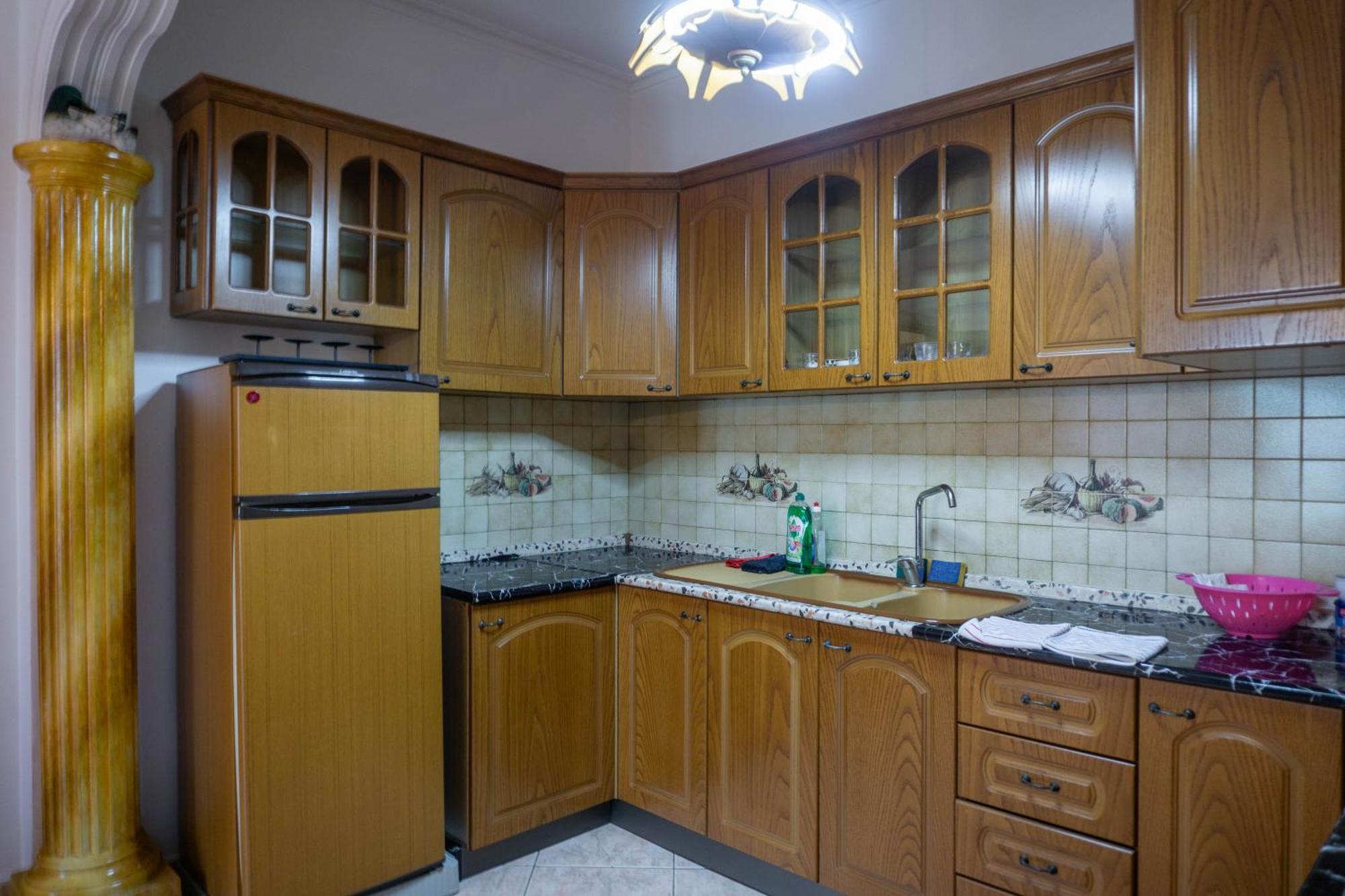 Bllok Bright Private Bedrooms With Private Bathroom On Shared Apartment Tirana Eksteriør billede