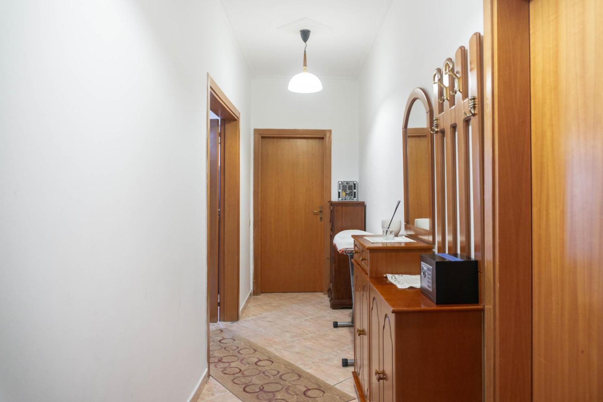 Bllok Bright Private Bedrooms With Private Bathroom On Shared Apartment Tirana Eksteriør billede